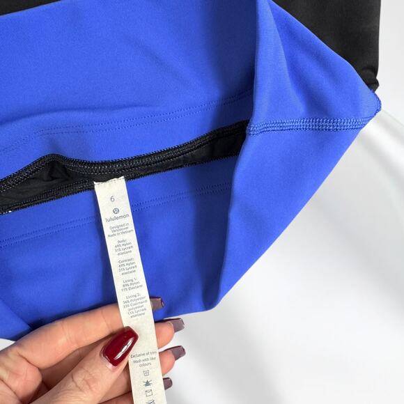 Lululemon Kick Serve Sweat Bra - Picture 3 of 3